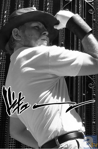 周金辉探班国足鼓励国安5将 代表中国要全力以赴_开元体育(图1)